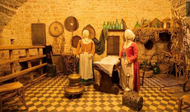 Sacre vesti e antichi mestieri: a Bitetto c'è il particolare Museo della Devozione e del Lavoro